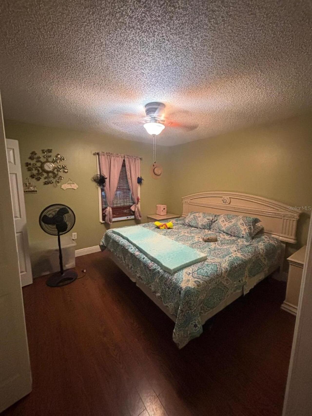 Listing Photo 7