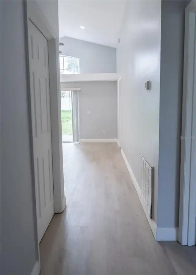 Listing Photo 9
