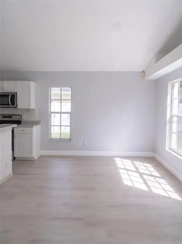 Listing Photo 20
