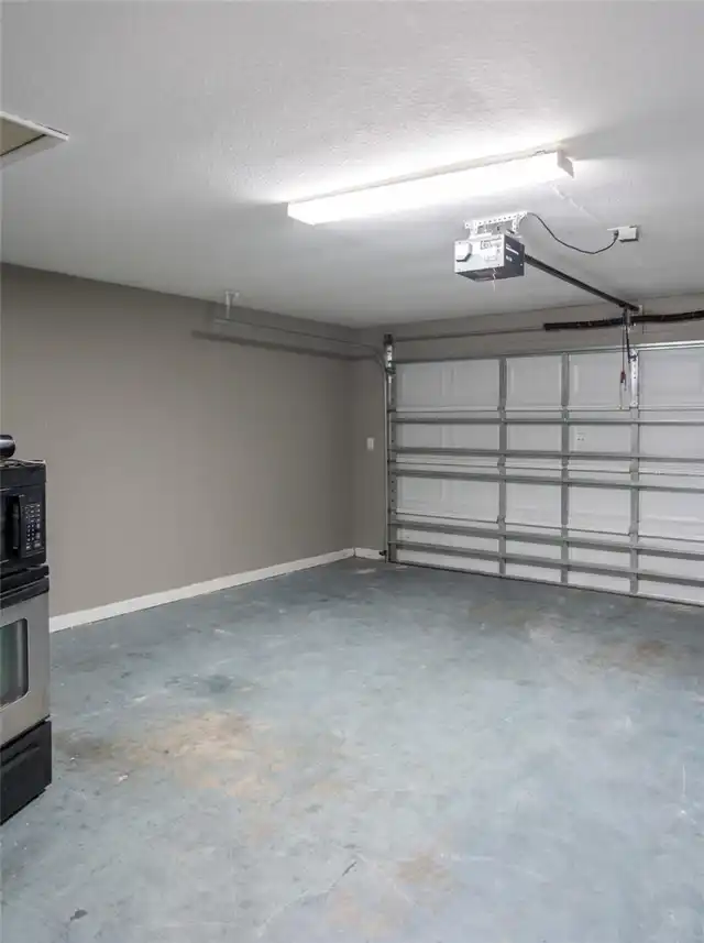 Listing Photo 26