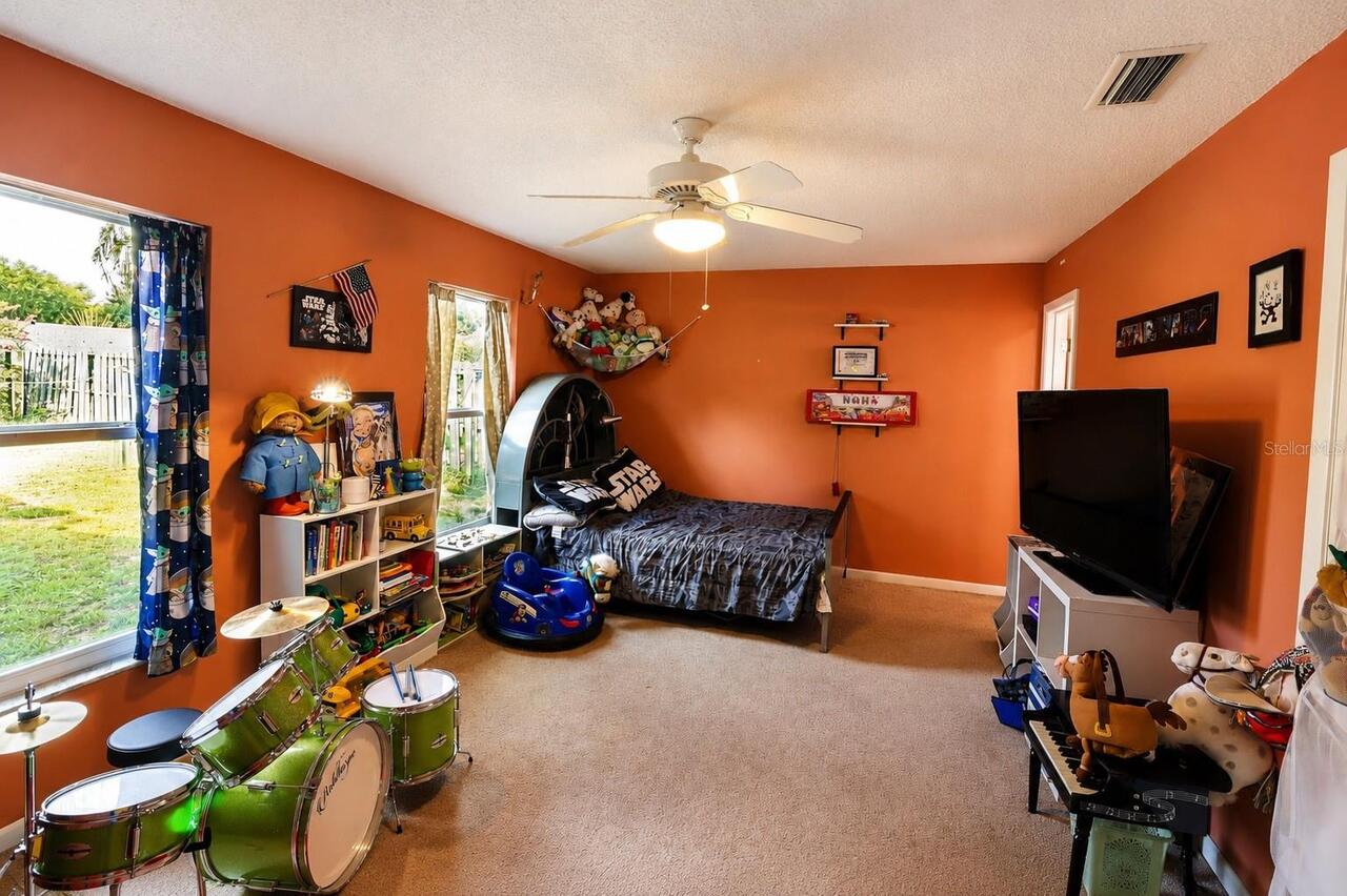 Listing Photo 23