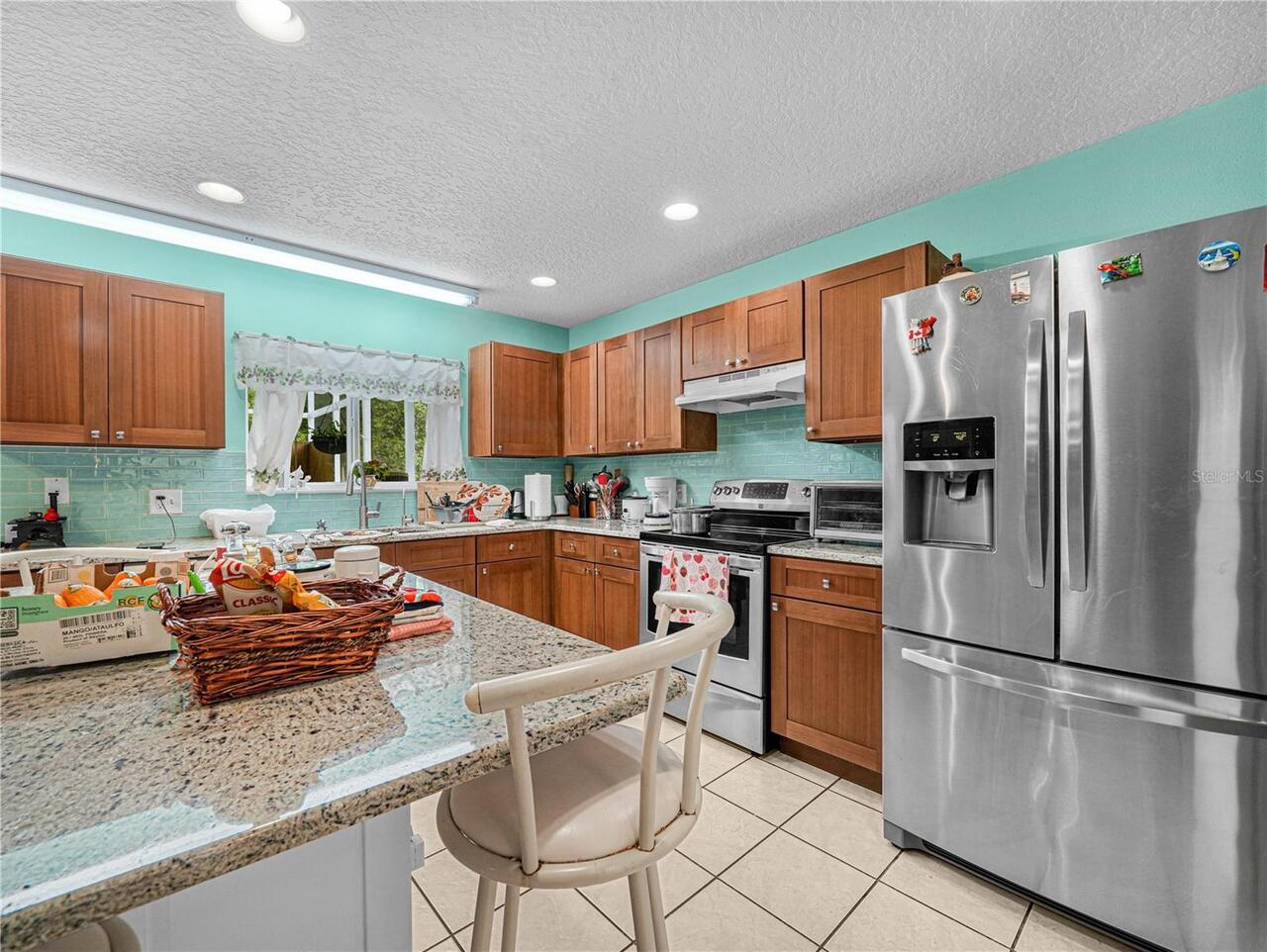 Listing Photo 8