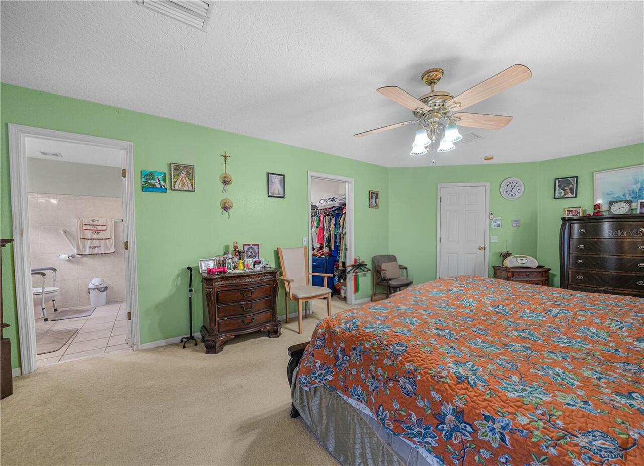 Listing Photo 14