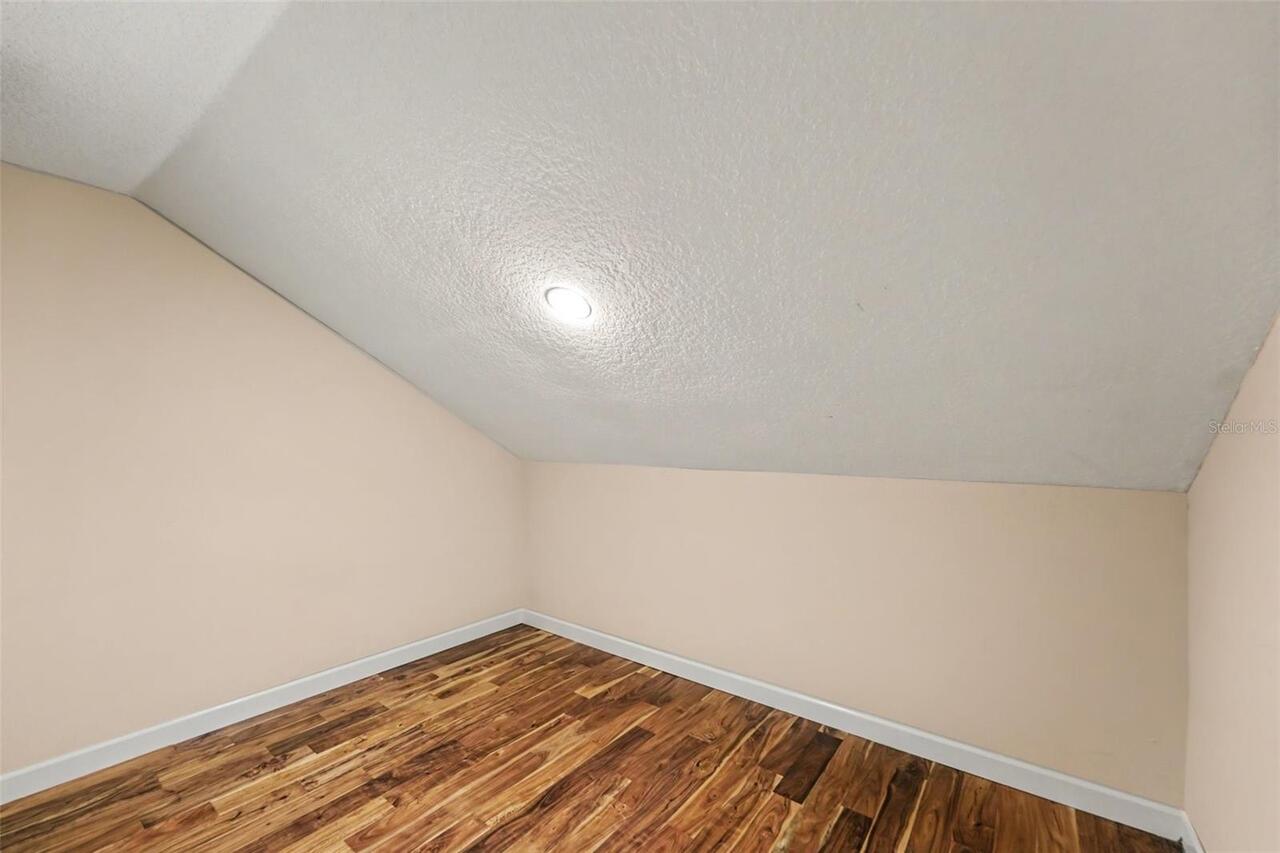 Listing Photo 26