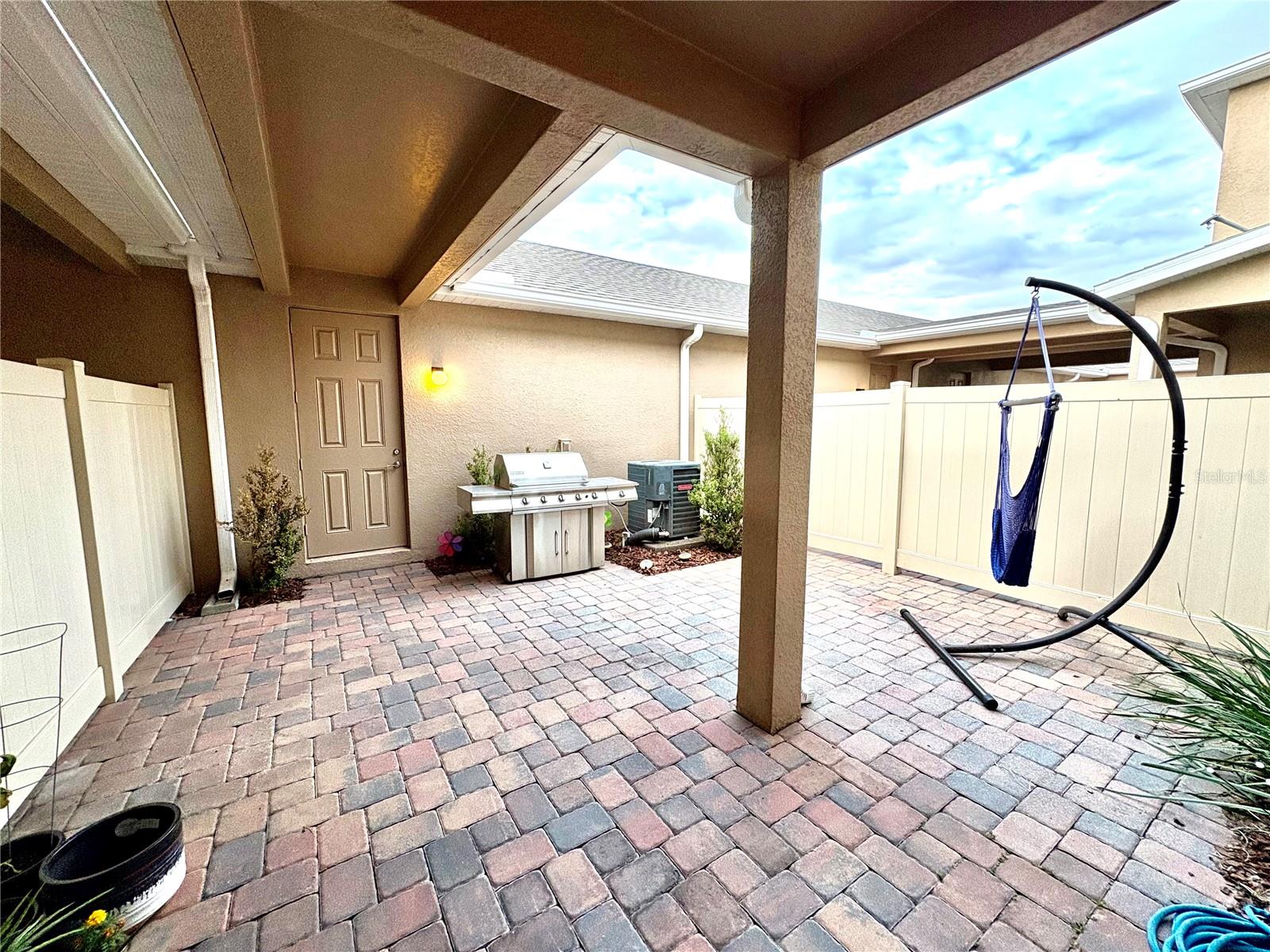 Listing Photo 16
