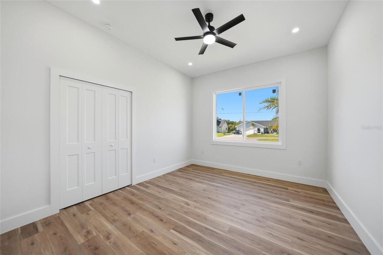 Listing Photo 13