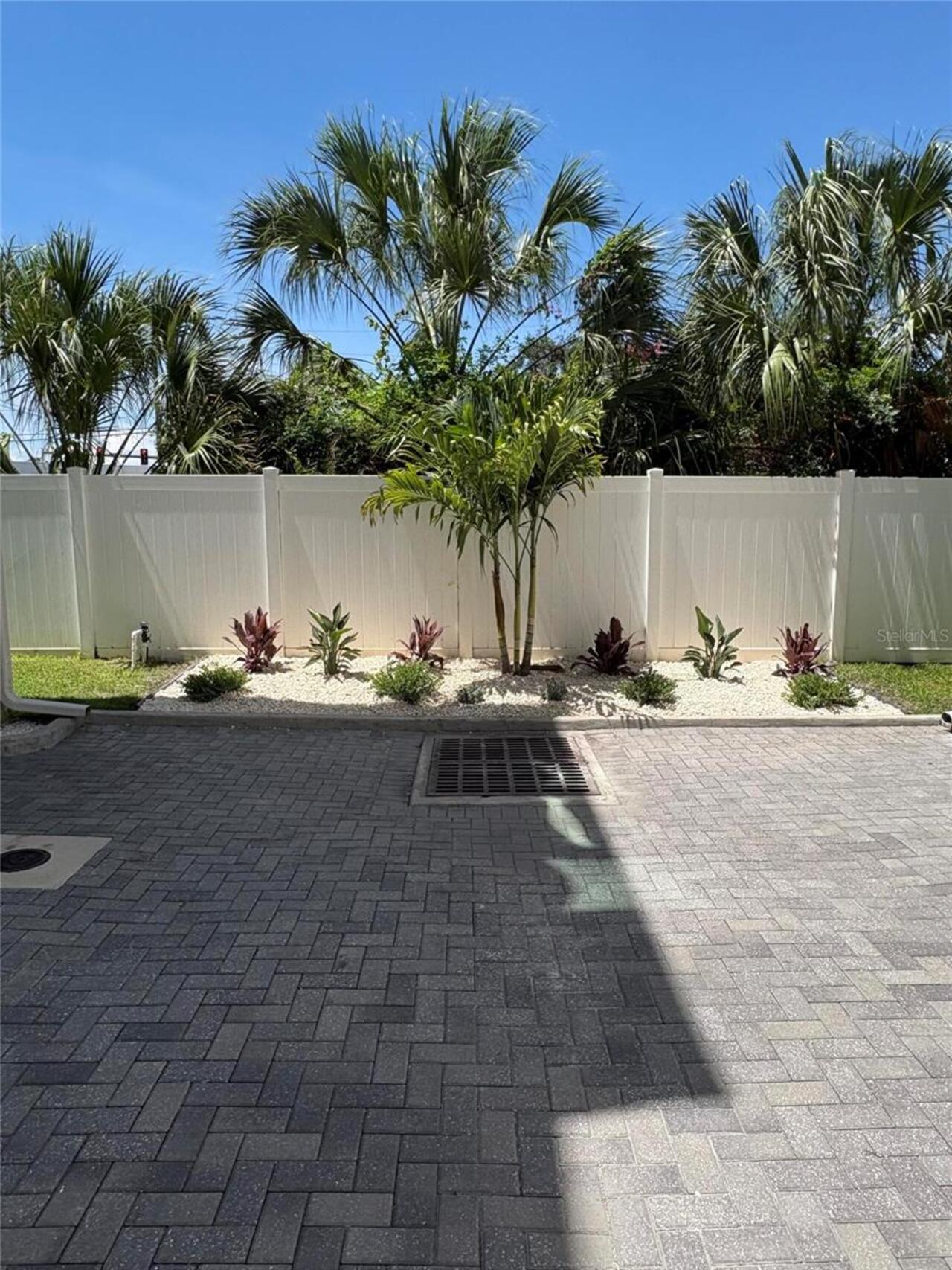 Listing Photo 28