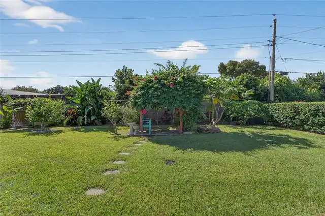 Listing Photo 24