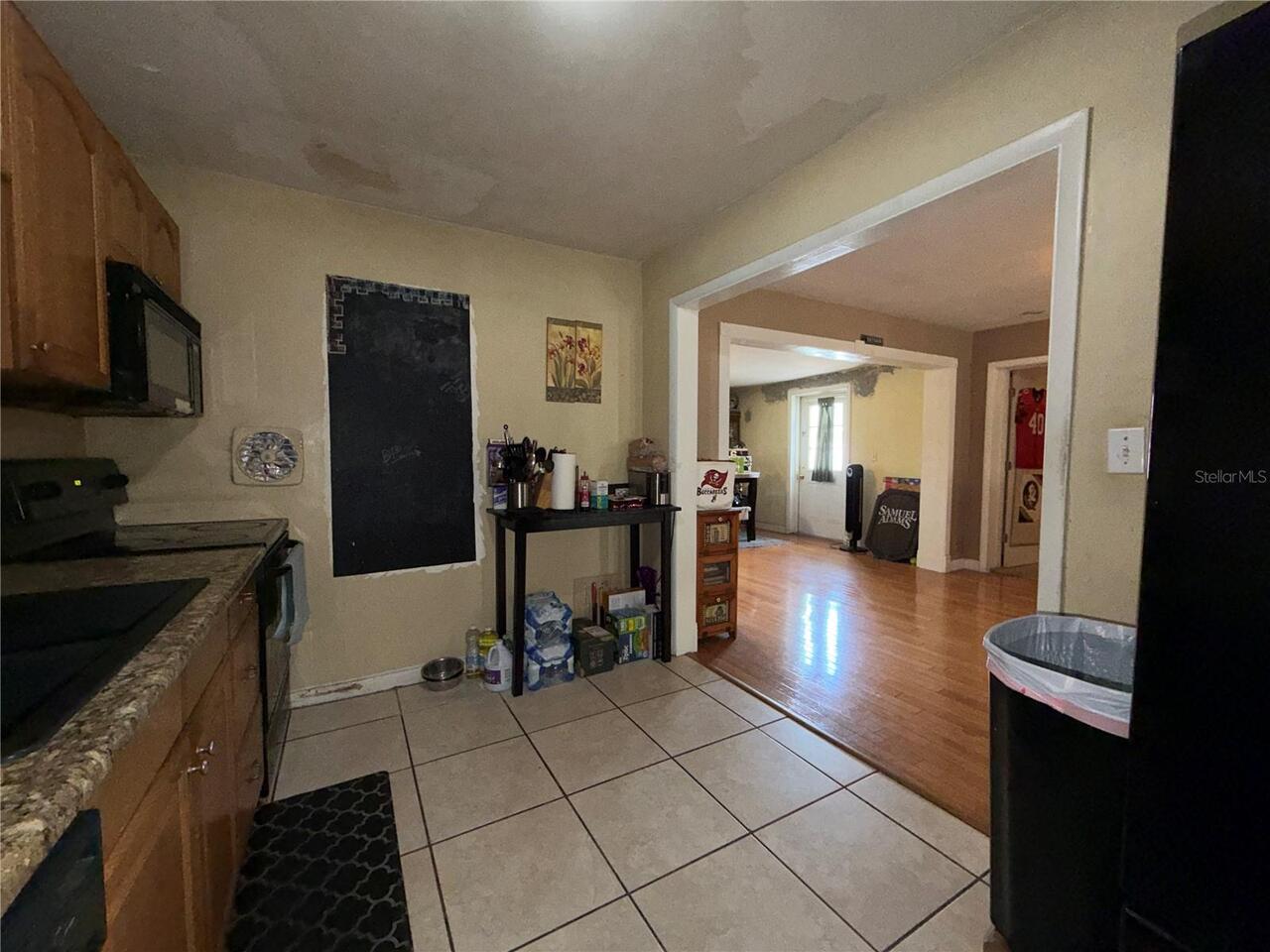 Listing Photo 6