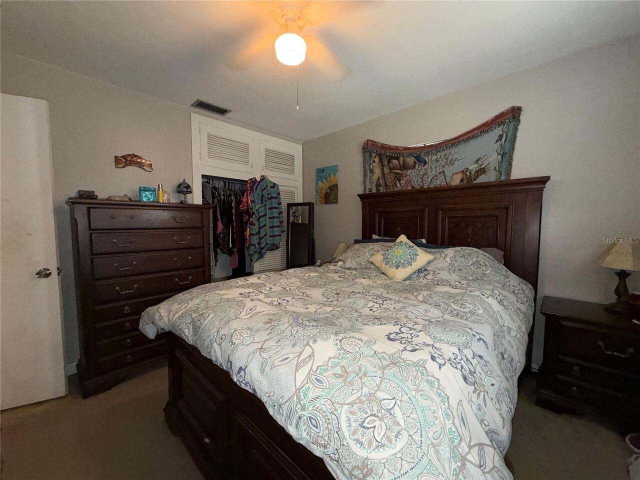Listing Photo 8