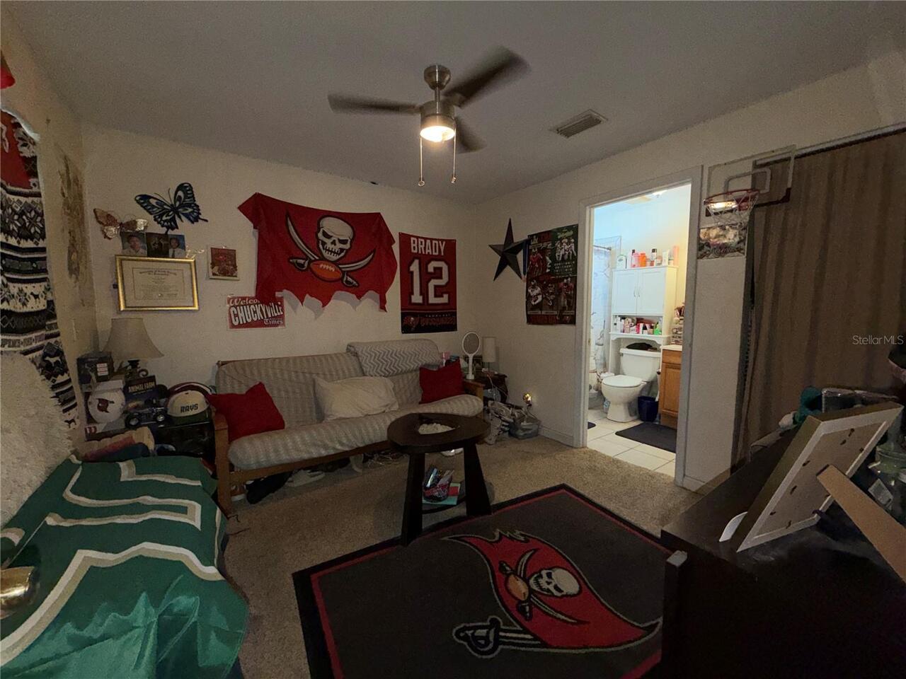 Listing Photo 9