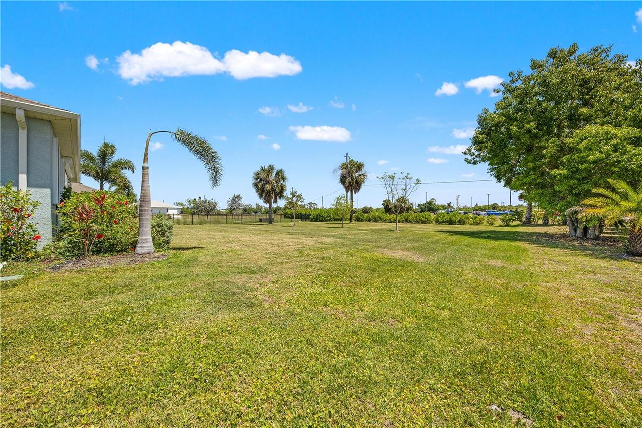 Listing Photo 6