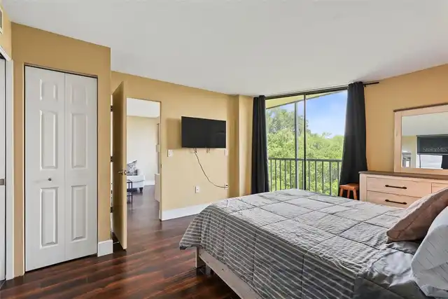 Listing Photo 38