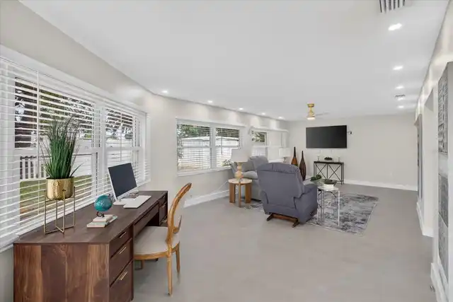 Listing Photo 19