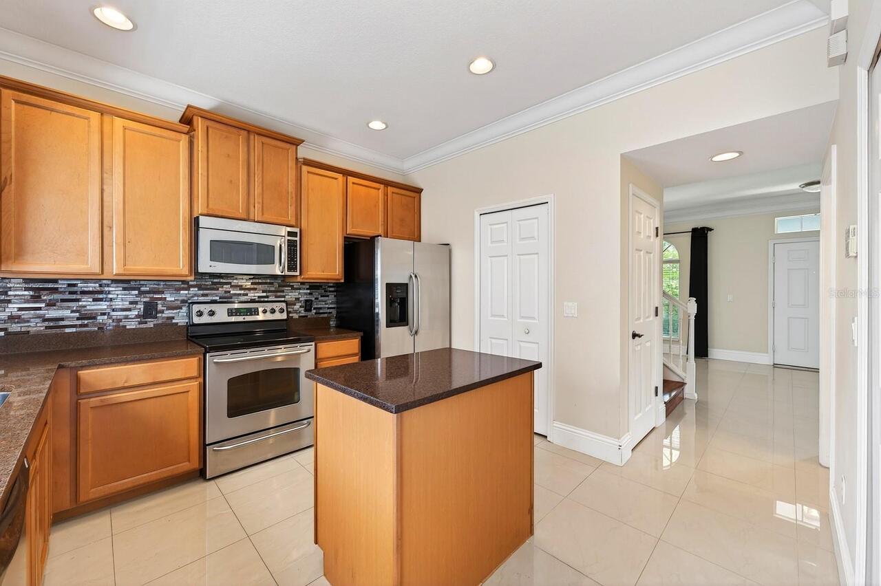 Listing Photo 7