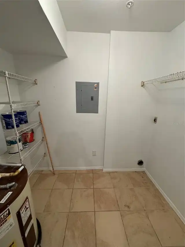Listing Photo 14
