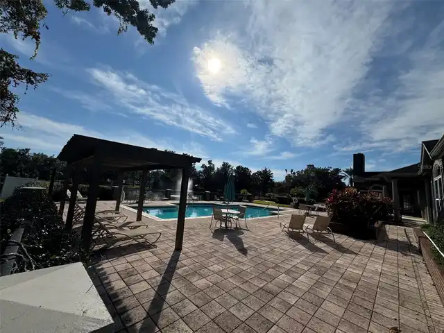 Listing Photo 17