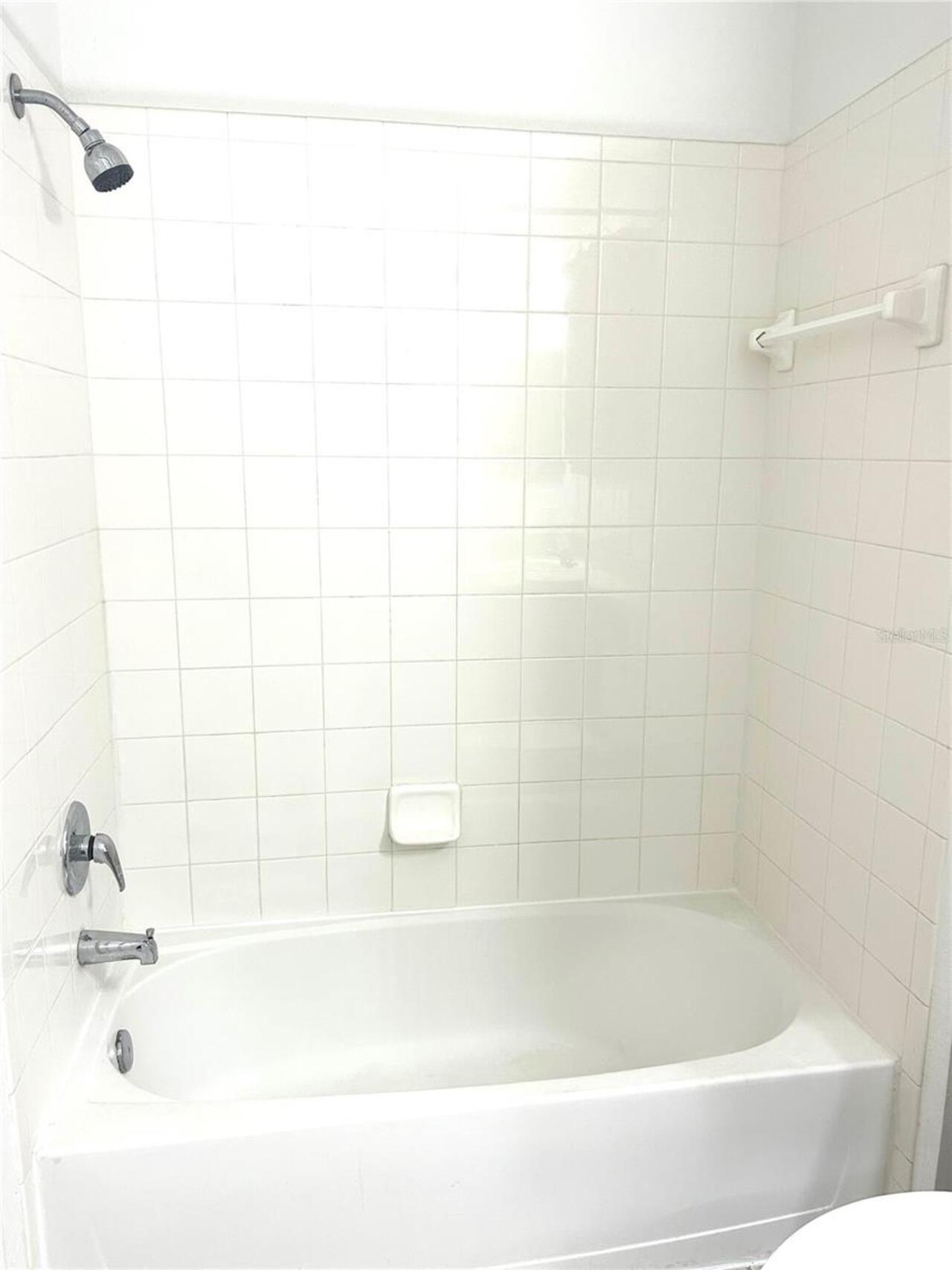 Listing Photo 16