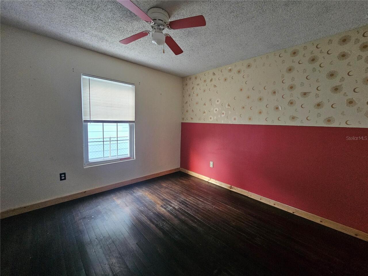 Listing Photo 13
