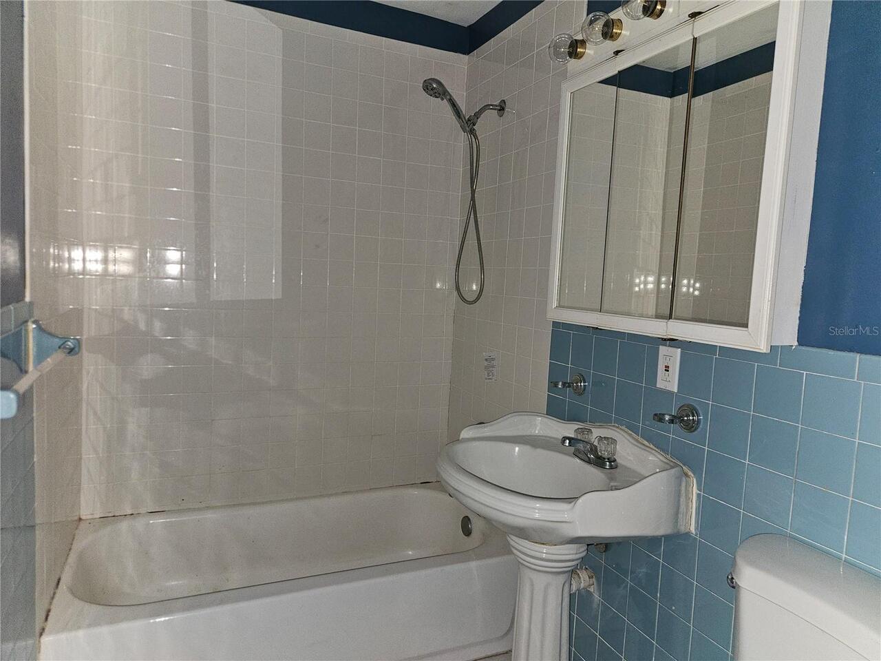 Listing Photo 14