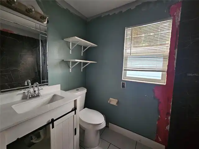Listing Photo 11