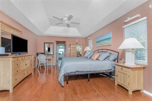 Listing Photo 28