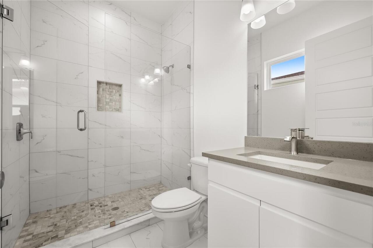 Listing Photo 33