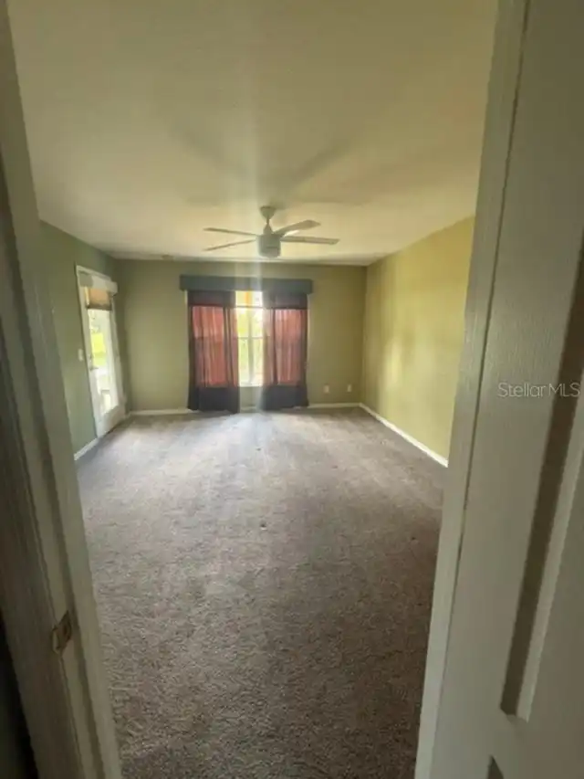 Listing Photo 12
