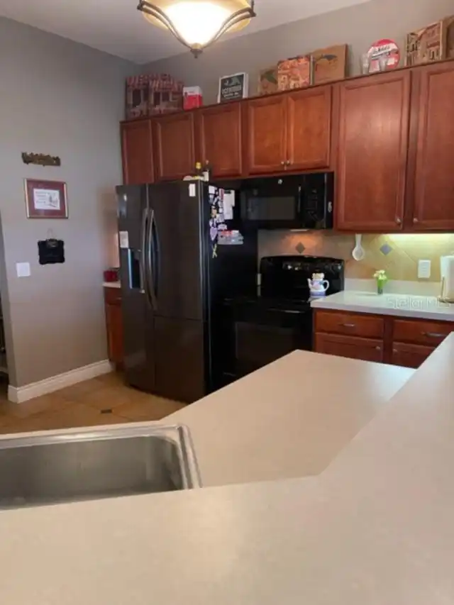 Listing Photo 10