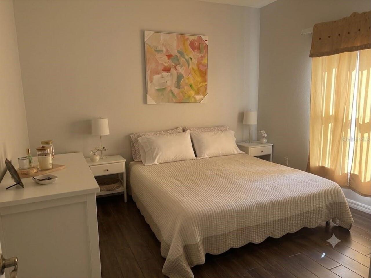 Listing Photo 8