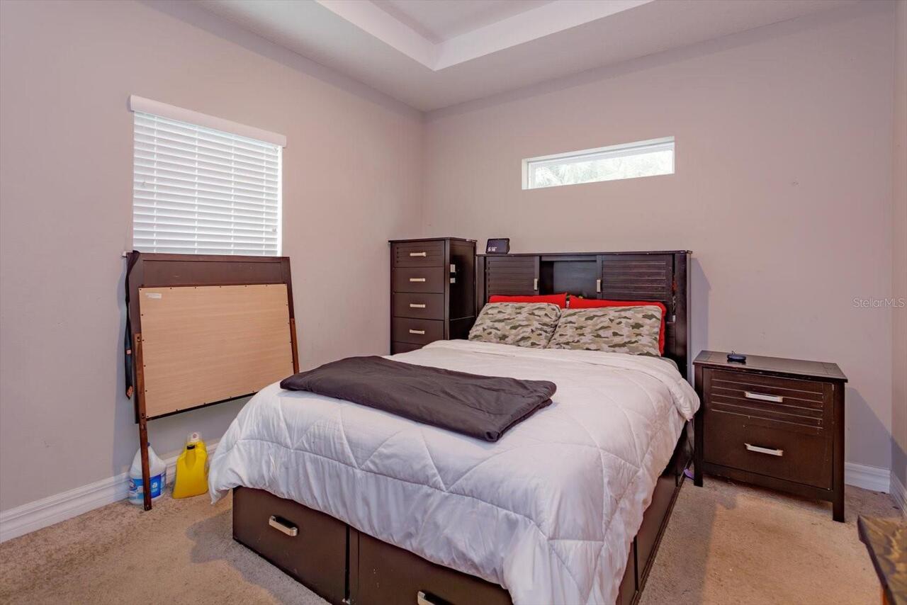 Listing Photo 14