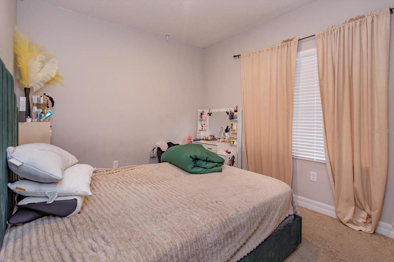 Listing Photo 18
