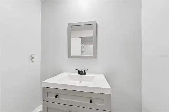 Listing Photo 14