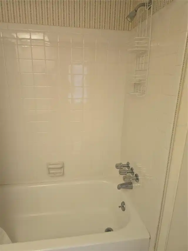 Listing Photo 13
