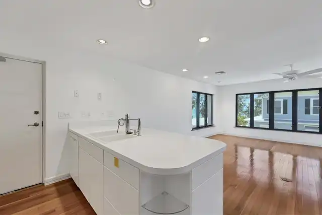 Listing Photo 21
