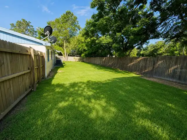 Listing Photo 14