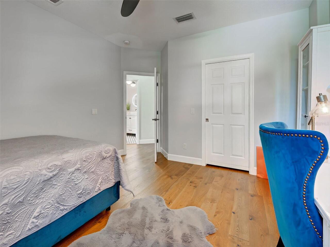 Listing Photo 43