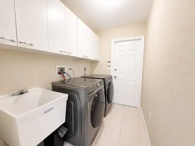 Listing Photo 17
