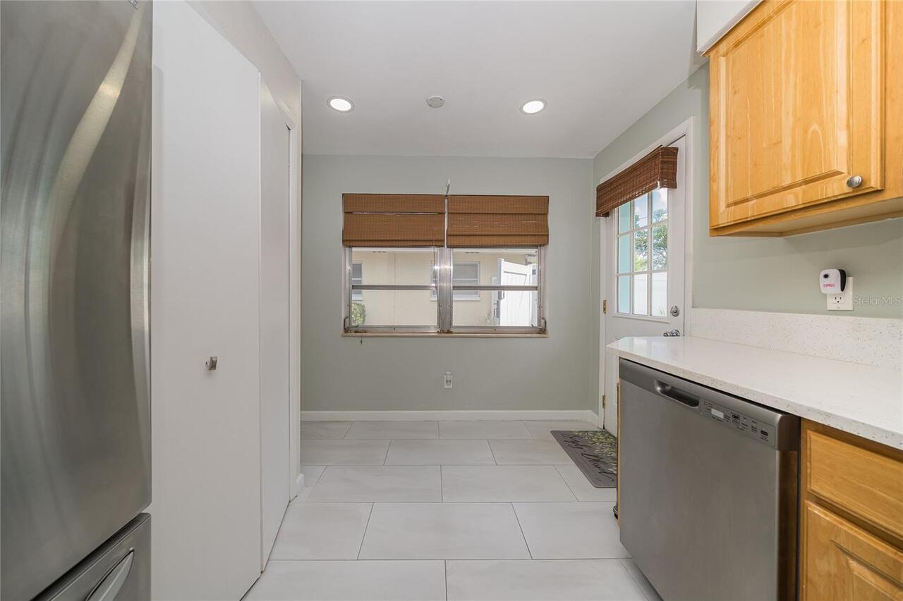 Listing Photo 15