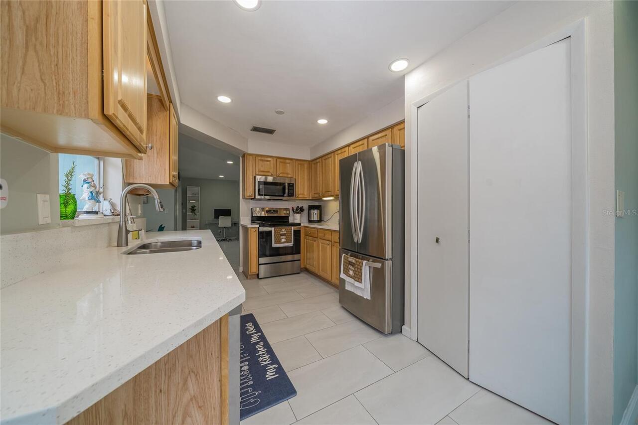 Listing Photo 17