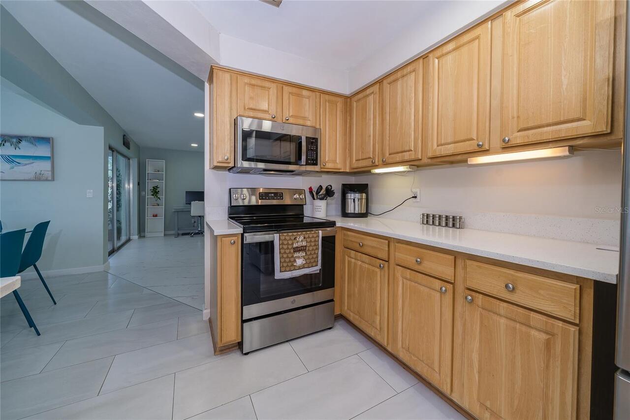 Listing Photo 18