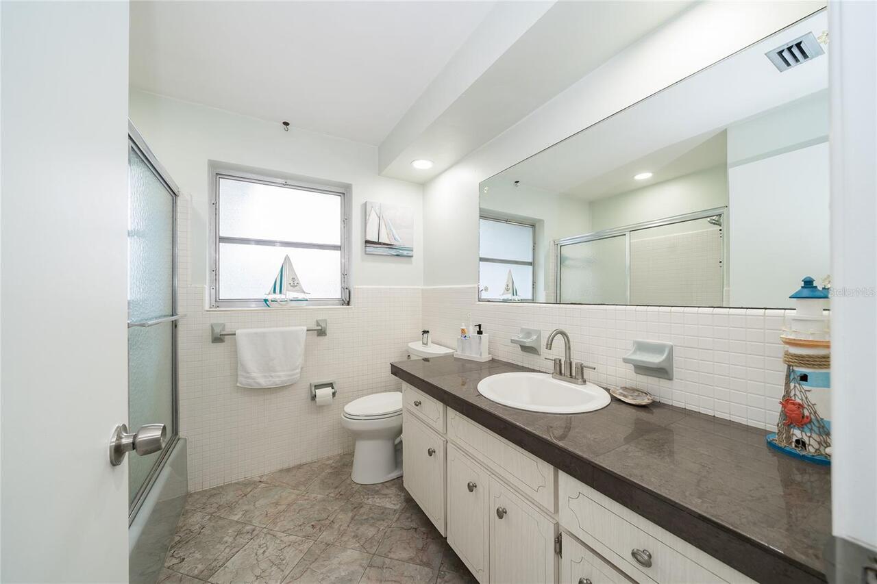 Listing Photo 20
