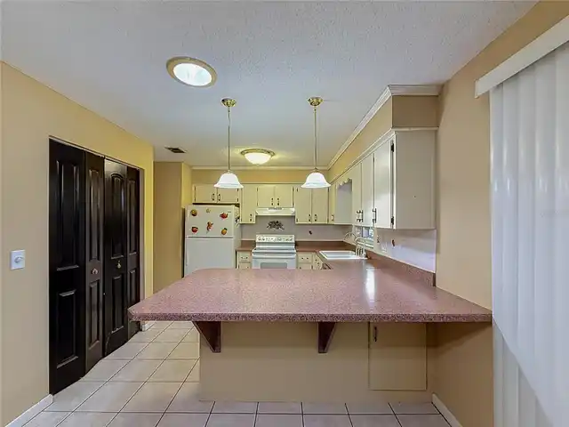Listing Photo 20