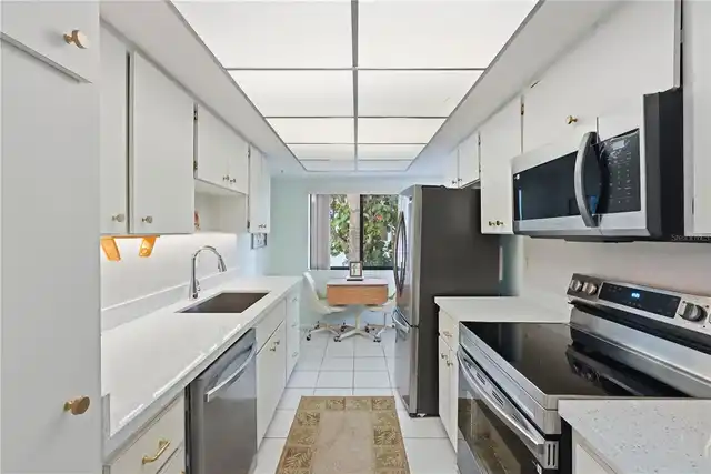 Listing Photo 23
