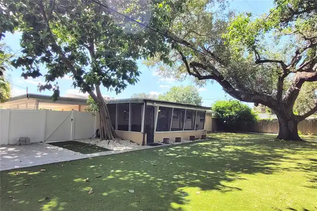 Listing Photo 37