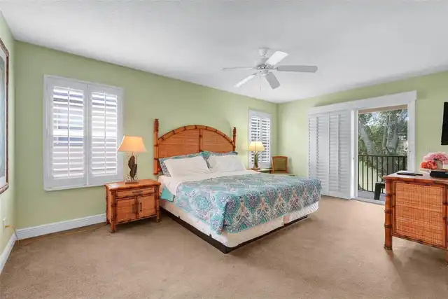 Listing Photo 12
