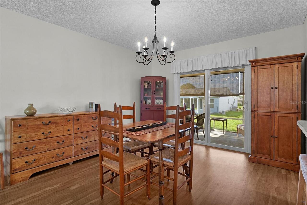 Listing Photo 14