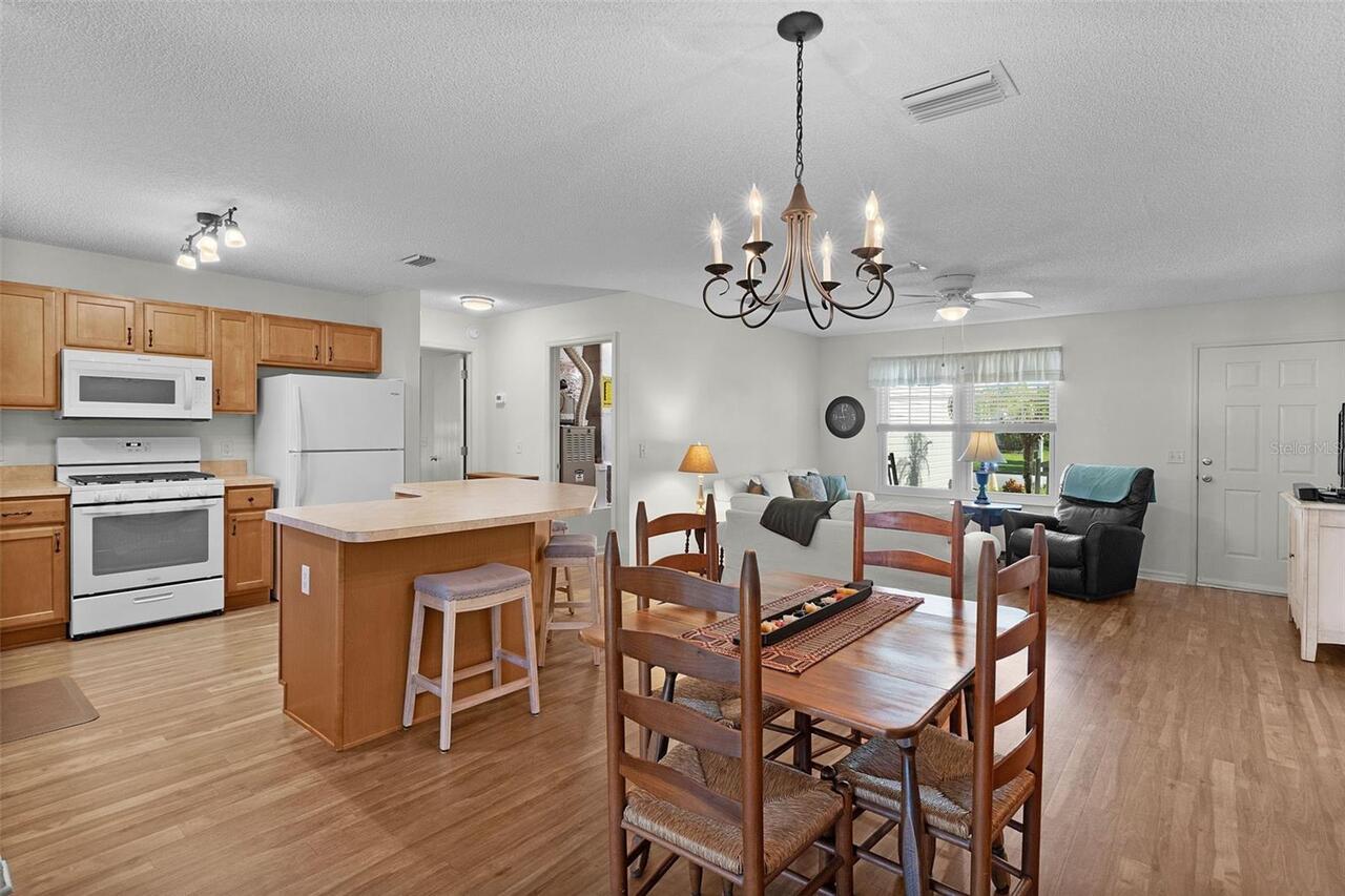 Listing Photo 15