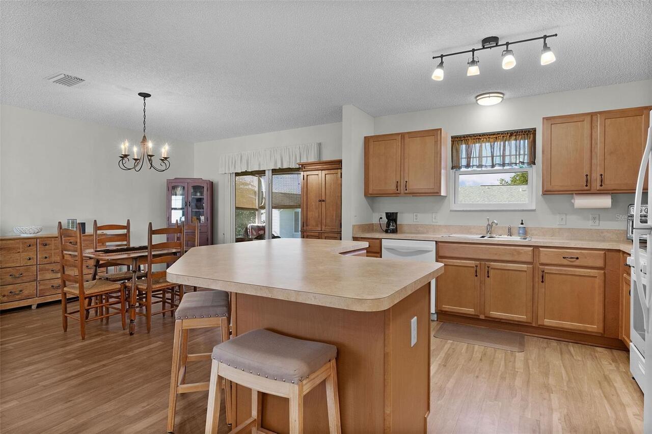Listing Photo 19