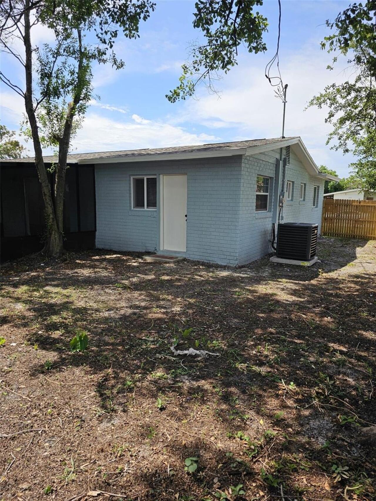 Listing Photo 14